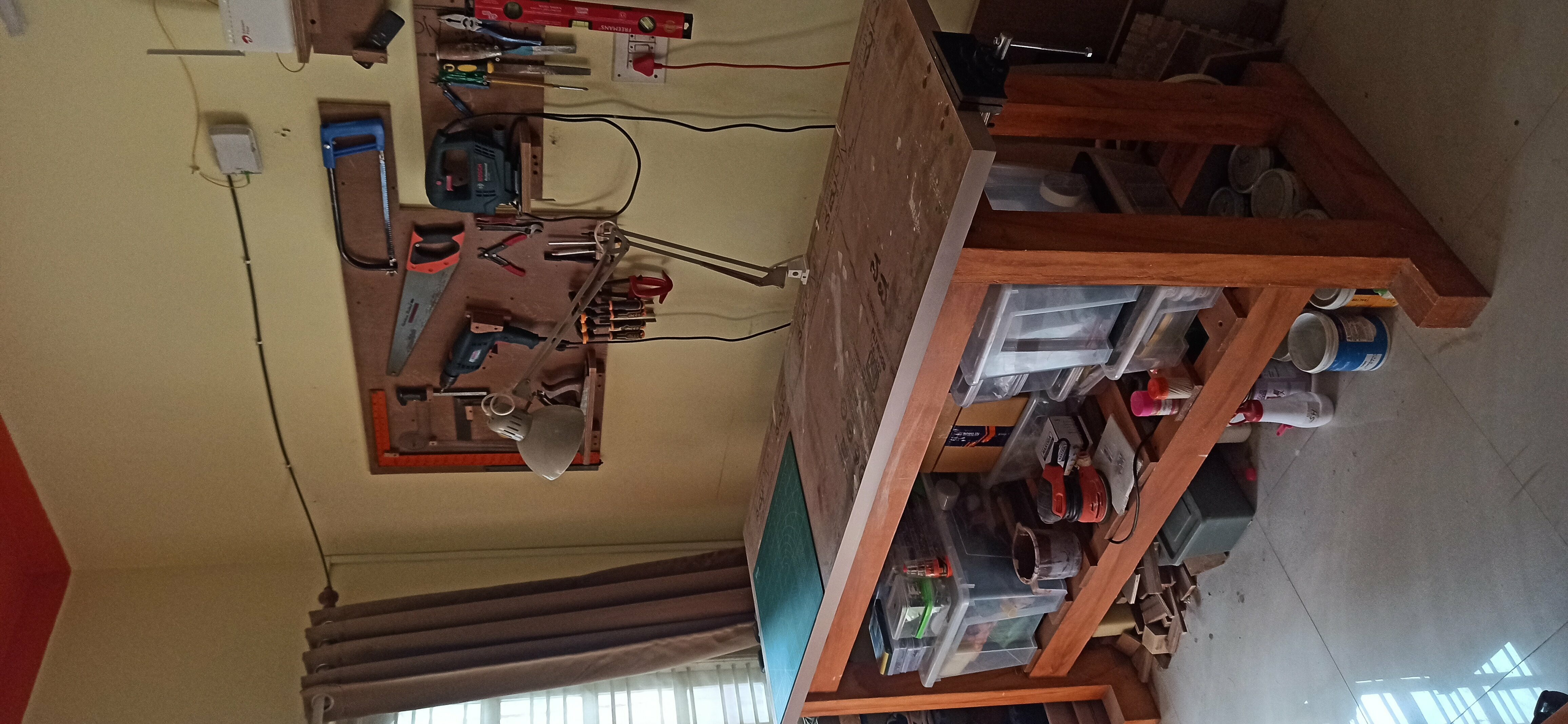 I Made a Cosman Workbench